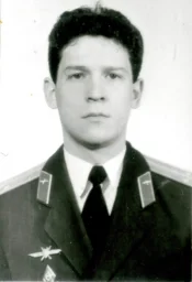 Кустарев Юрий Романович